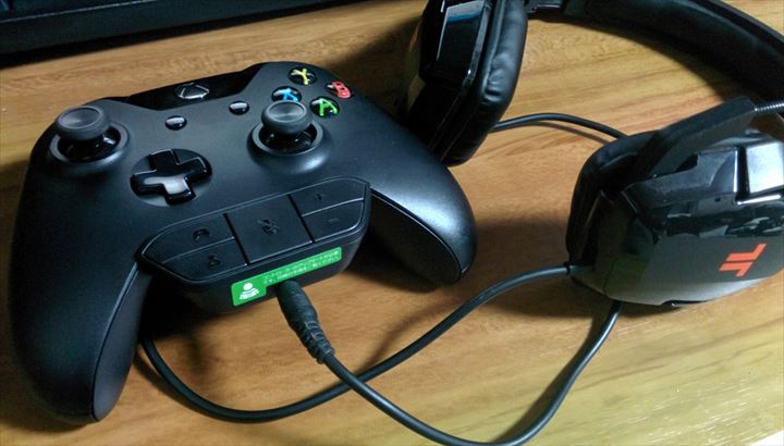 Xbox one ヘッドセットアダプターとTRITTON　trigger
